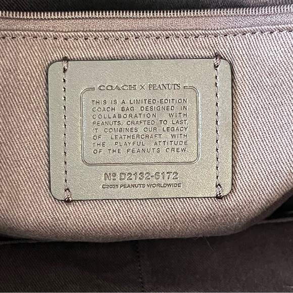 NWT Limited Edition Coach x Peanuts Snoopy Woodstock Black Floral Apple Tote - Picture 9 of 11